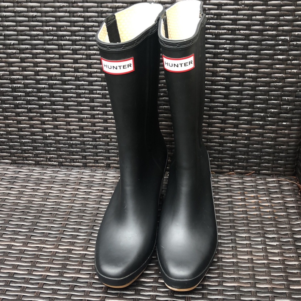 Hunter Jessica wedge rain boots size 9